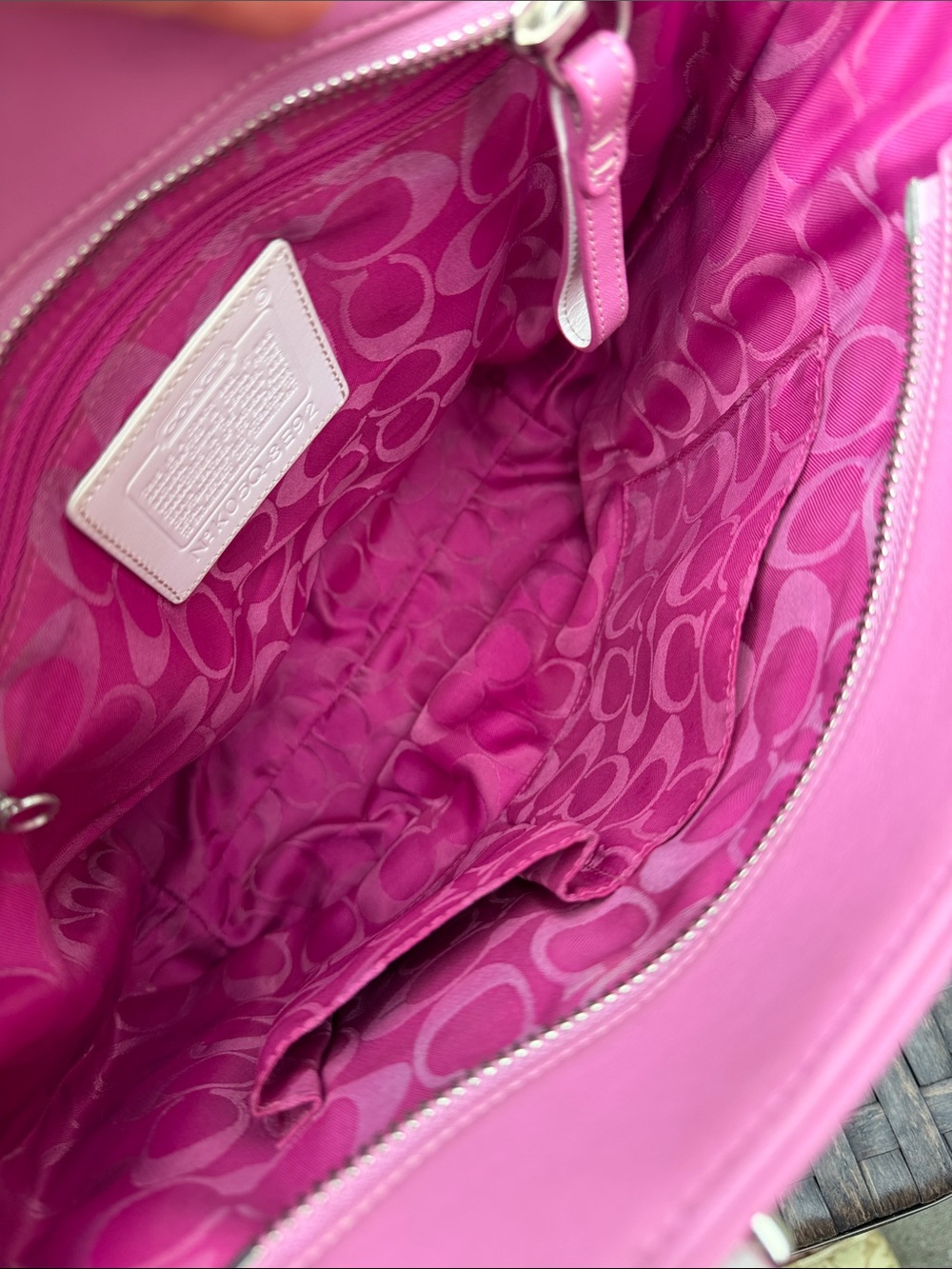 Vintage Y2K-era Coach Hampton Gallery Leather Tote Bag - Picture 8 of 14